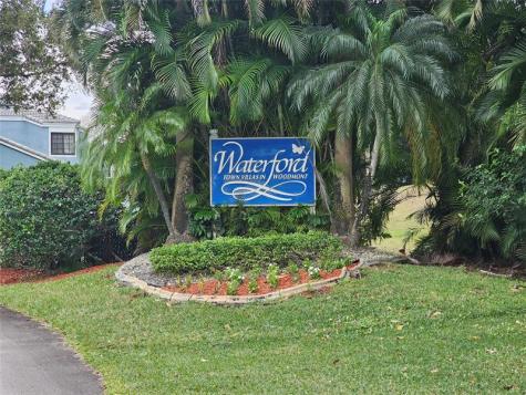8371 Waterford Circle Tamarac FL 33321