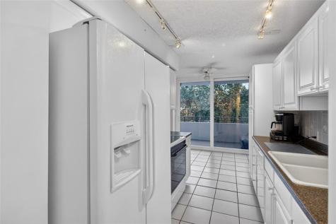 1500 N Ocean Boulevard Pompano Beach FL 33062