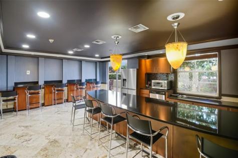 520 SE 5th Avenue Fort Lauderdale FL 33301