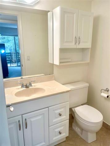 40 Keswick B Deerfield Beach FL 33442