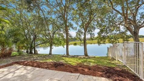 518 NW 130th Way Pembroke Pines FL 33028