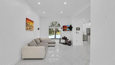 518 NW 130th Way Pembroke Pines FL 33028