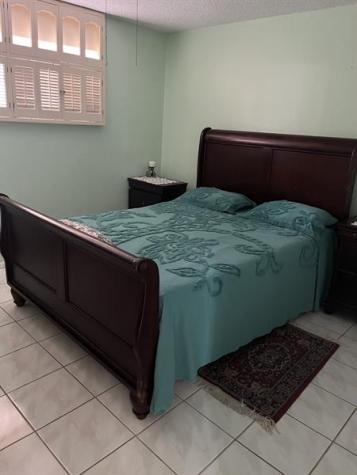 9800 N Hollybrook Lake Drive Pembroke Pines FL 33025