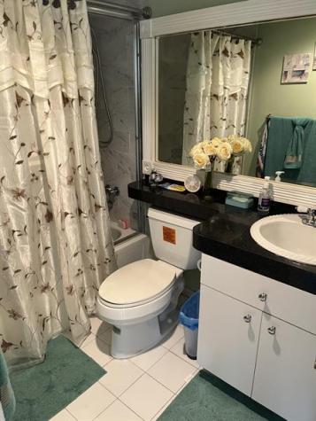 9800 N Hollybrook Lake Drive Pembroke Pines FL 33025