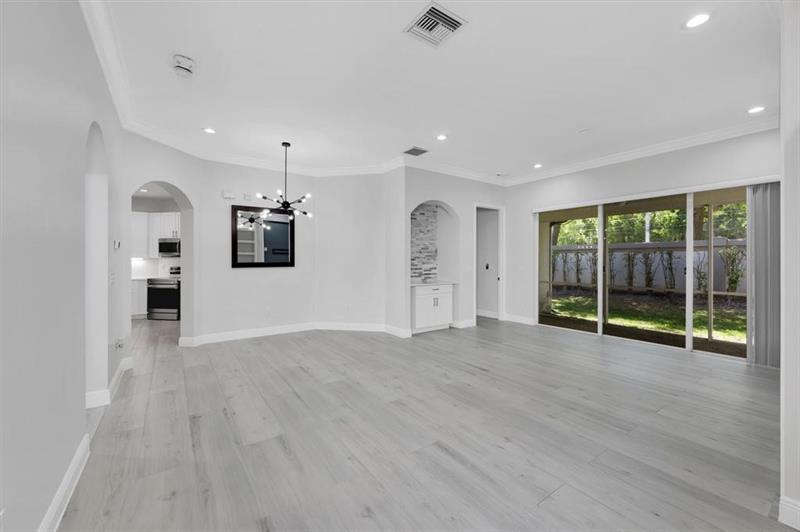 6365 Bella Circle Boynton Beach FL 33437