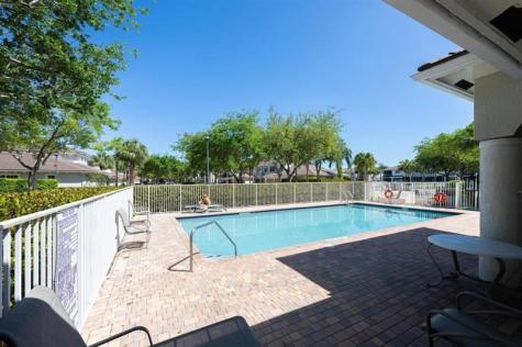 6365 Bella Circle Boynton Beach FL 33437