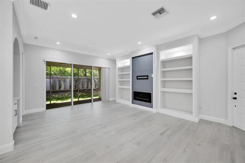 6365 Bella Circle Boynton Beach FL 33437