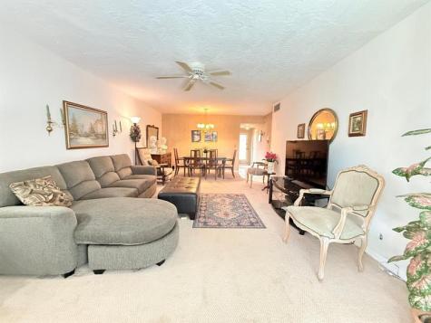 2851 Somerset Drive Lauderdale Lakes FL 33311