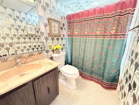 2851 Somerset Drive Lauderdale Lakes FL 33311