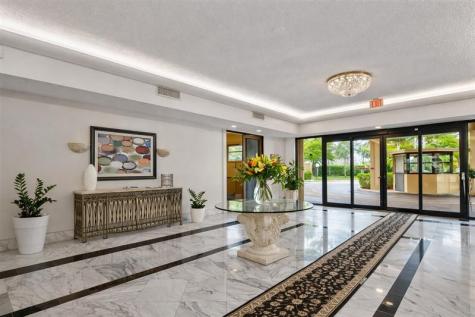 800 NE 195th Street Miami FL 33179
