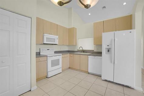 6267 Petunia Road Delray Beach FL 33484