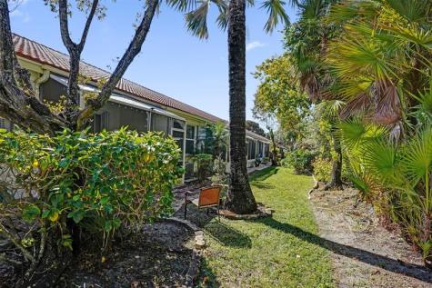 6267 Petunia Road Delray Beach FL 33484