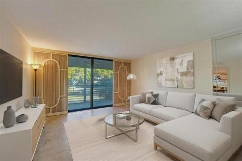 900 Colony Point Circle Pembroke Pines FL 33026