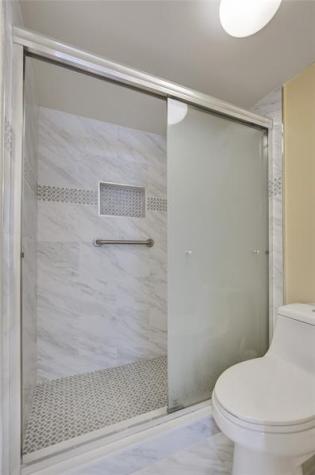 900 Colony Point Circle Pembroke Pines FL 33026