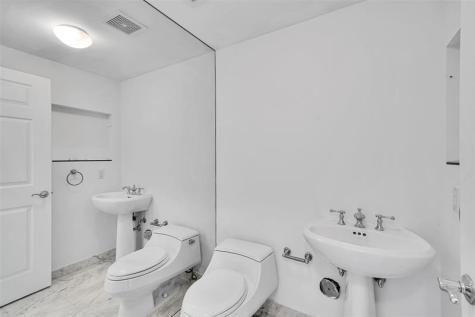 6001 N Ocean Drive Hollywood FL 33019