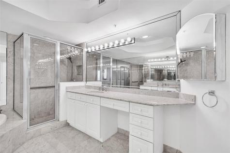 6001 N Ocean Drive Hollywood FL 33019