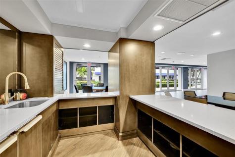 6001 N Ocean Drive Hollywood FL 33019