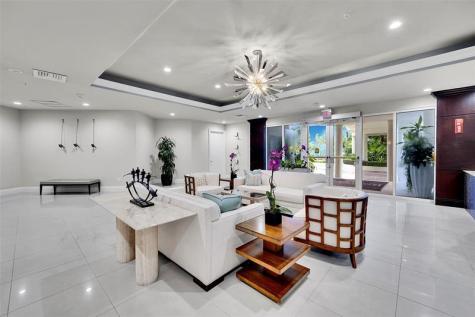 6001 N Ocean Drive Hollywood FL 33019