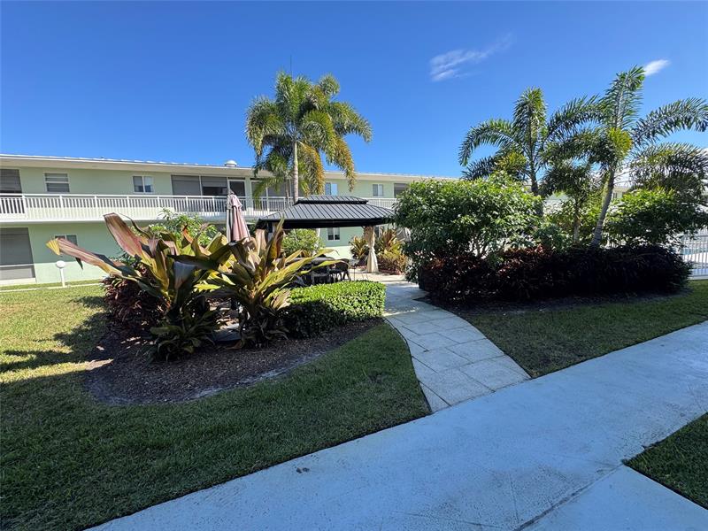 2100 NE 38th Street Lighthouse Point FL 33064