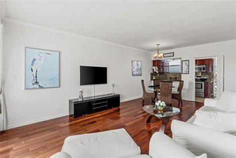 1900 S Ocean Drive Fort Lauderdale FL 33316