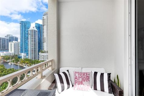 511 SE 5th Avenue Fort Lauderdale FL 33301