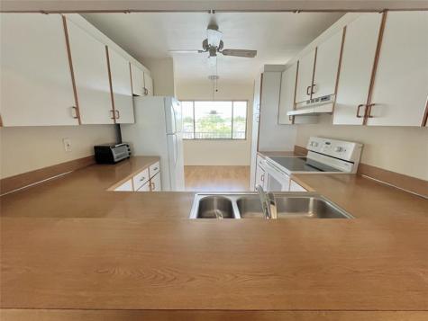 9691 N Belfort Circle Fort Lauderdale FL 33321