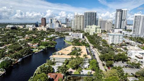 1000 SE 4th Street Fort Lauderdale FL 33301