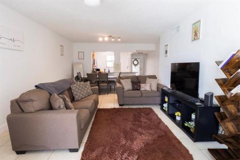 1810 N Lauderdale Avenue North Lauderdale FL 33068