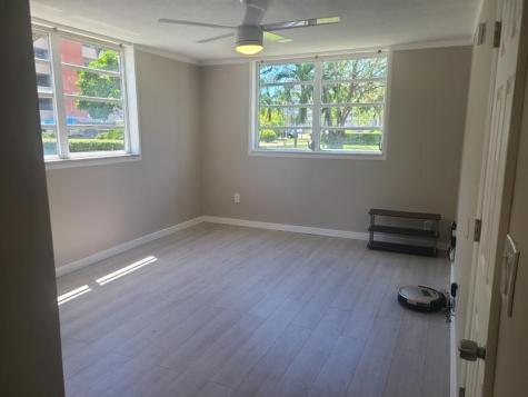 1700 NE 191st Street Miami FL 33179