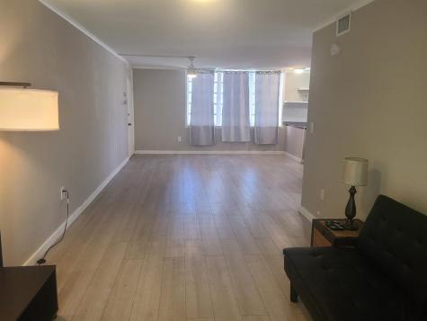 1700 NE 191st Street Miami FL 33179