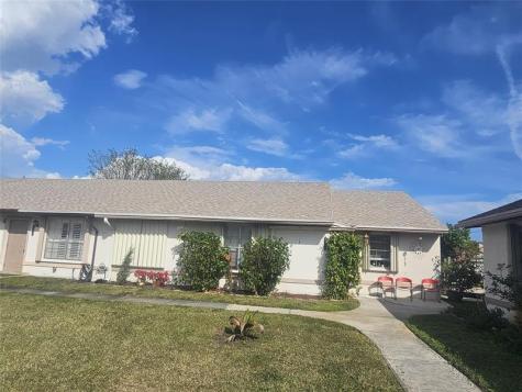 8040 SW 19th Court Davie FL 33324