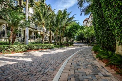 2633 NE 14th Avenue Wilton Manors FL 33334