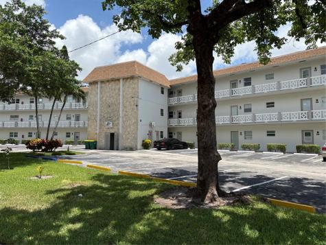 3506 NW 49th Avenue Lauderdale Lakes FL 33319