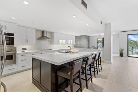 1532 SE 12th Street Fort Lauderdale FL 33316