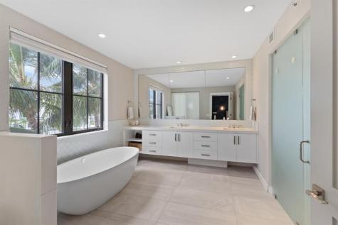 1532 SE 12th Street Fort Lauderdale FL 33316