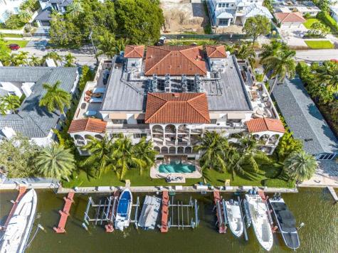 1532 SE 12th Street Fort Lauderdale FL 33316