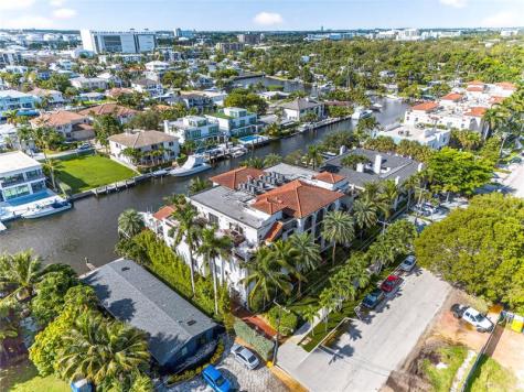 1532 SE 12th Street Fort Lauderdale FL 33316