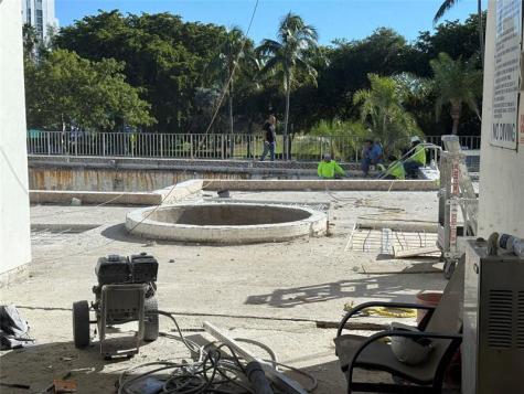 3375 N Country Club Drive Miami FL 33180