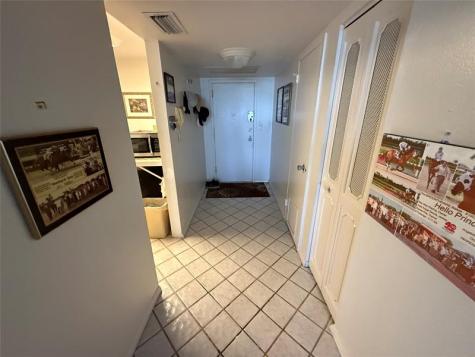 3375 N Country Club Drive Miami FL 33180