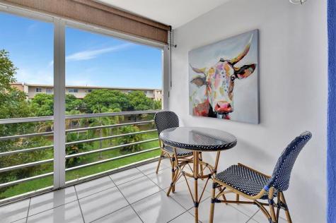 2615 NE 3rd Court Boynton Beach FL 33435