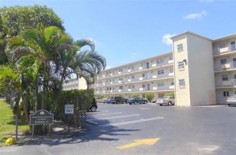 2615 NE 3rd Court Boynton Beach FL 33435