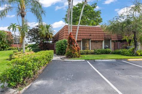 11927 SW 13th Court Davie FL 33325