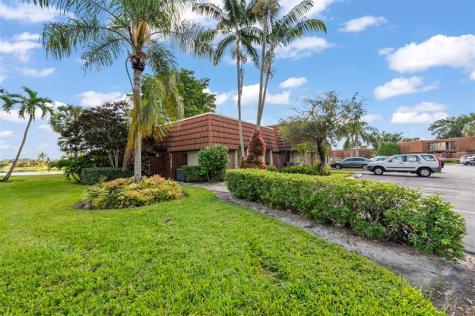 11927 SW 13th Court Davie FL 33325