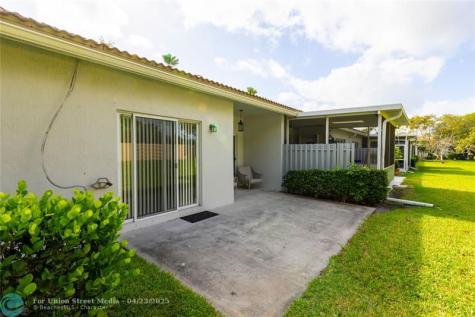 1245 SW 48th Terrace Deerfield Beach FL 33442