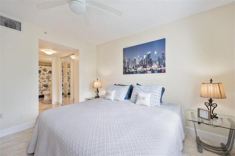 1100 Crestwood Court Royal Palm Beach FL 33411