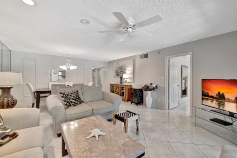 4270 NW 40th Street Lauderdale Lakes FL 33319