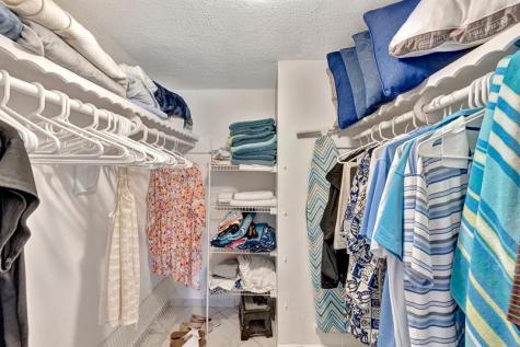 4270 NW 40th Street Lauderdale Lakes FL 33319