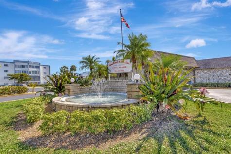 4270 NW 40th Street Lauderdale Lakes FL 33319