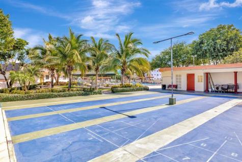 4270 NW 40th Street Lauderdale Lakes FL 33319