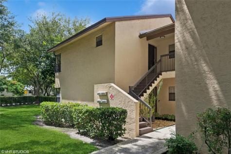 3901 Cocoplum Circle Coconut Creek FL 33063